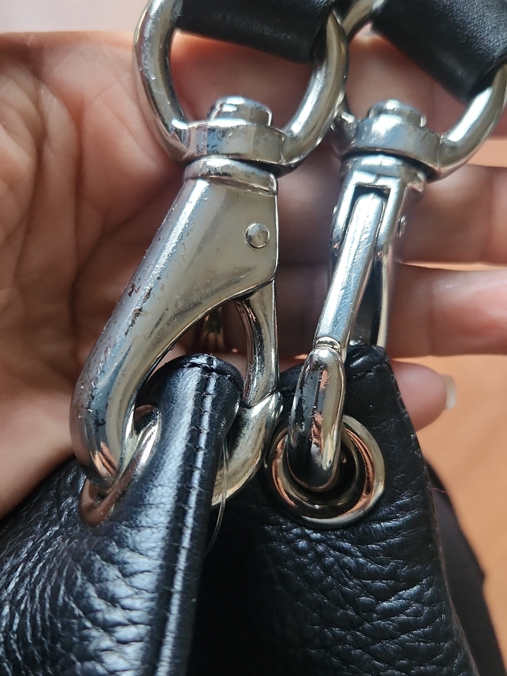 Wilsons Leather hobo bag - Picture 13 of 13